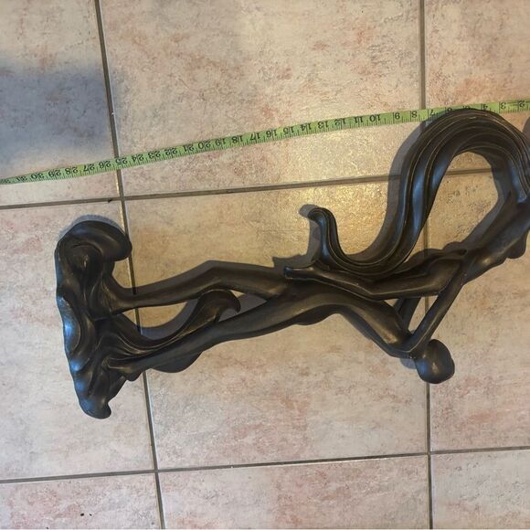 JARU JNO685 FLOOR STAND STATUE Man Lifting Woman in Celebration Sculpture 1985 - Picture 6 of 7